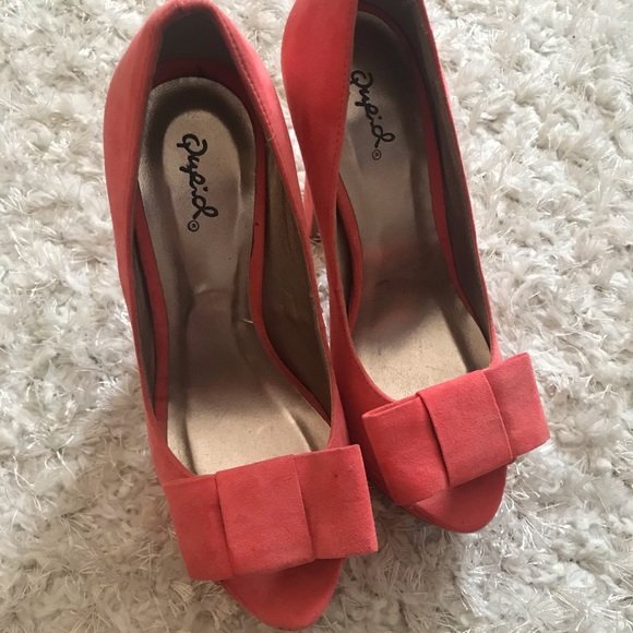 Darling Qupid tangerine pink, bow tie heels - Picture 1 of 4